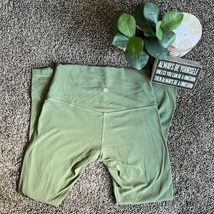 Lululemon leggings- 25” army green